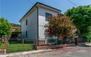 Amazing apartment in Pisa with 2 Bedrooms